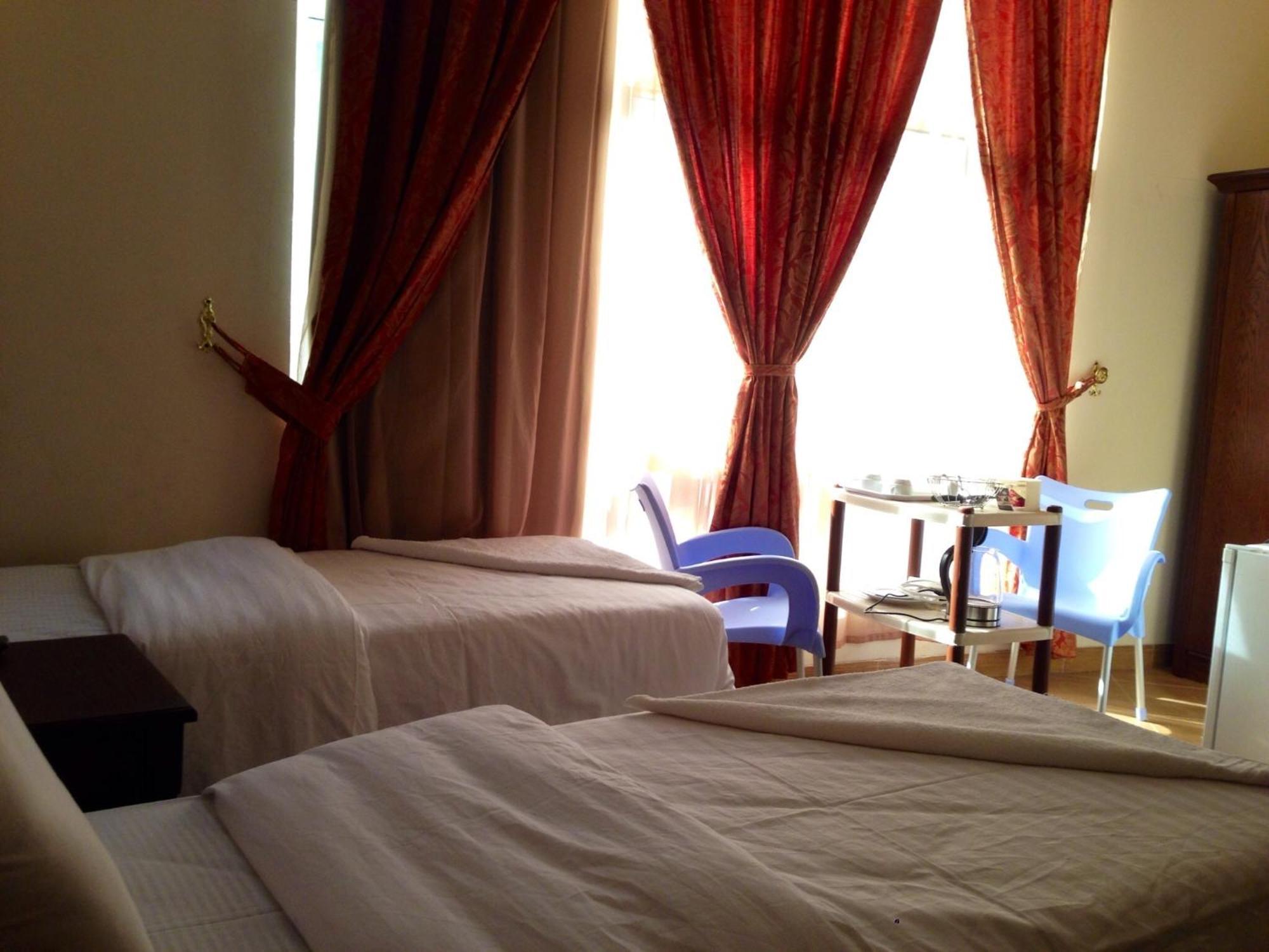 Qasr Al Azizia Hotel La La Mecca Esterno foto
