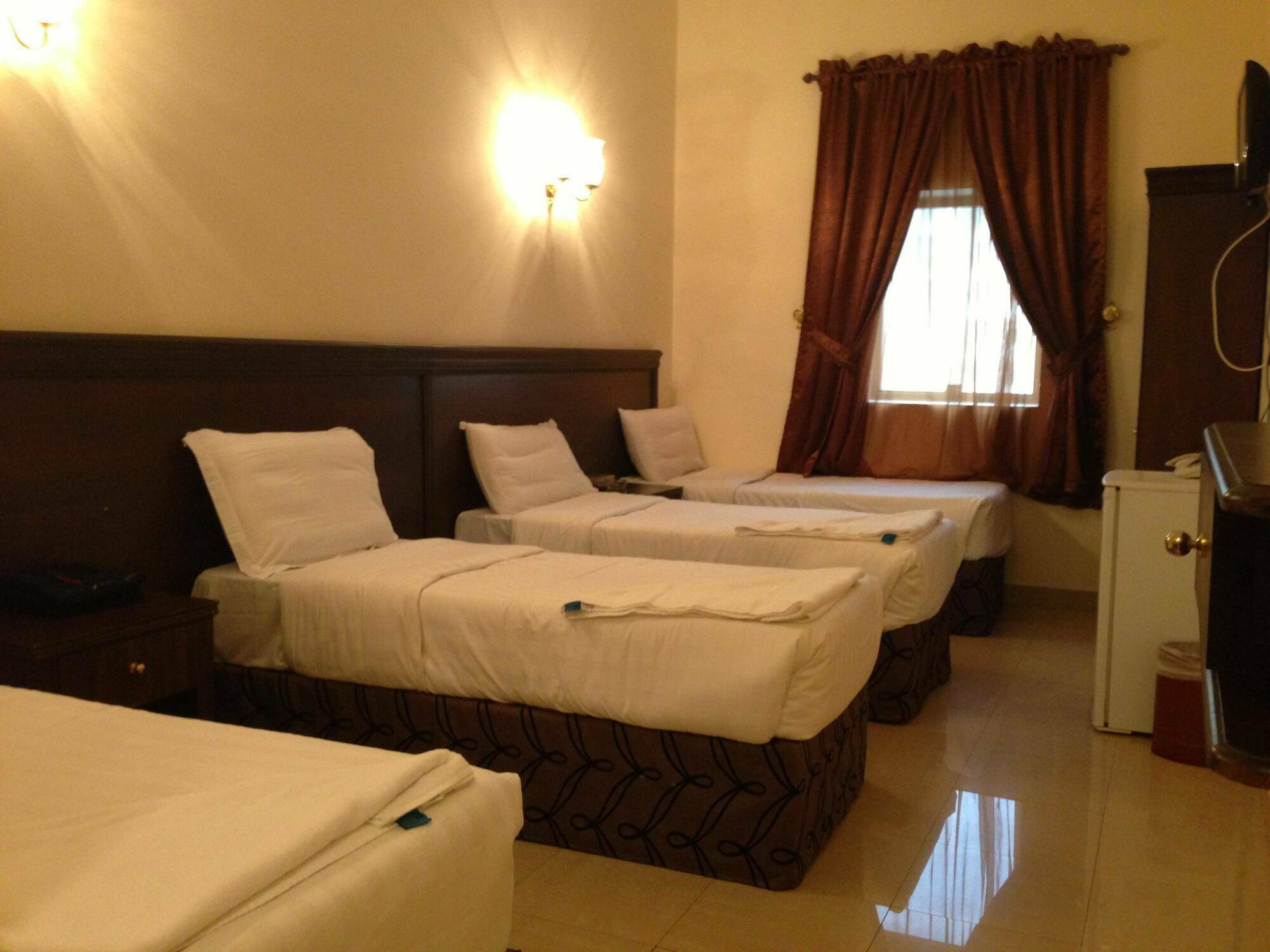 Qasr Al Azizia Hotel La La Mecca Esterno foto