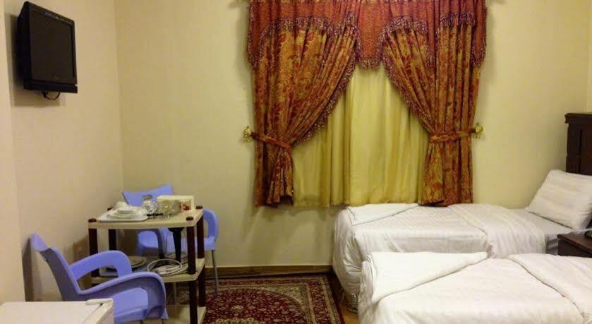 Qasr Al Azizia Hotel La La Mecca Esterno foto
